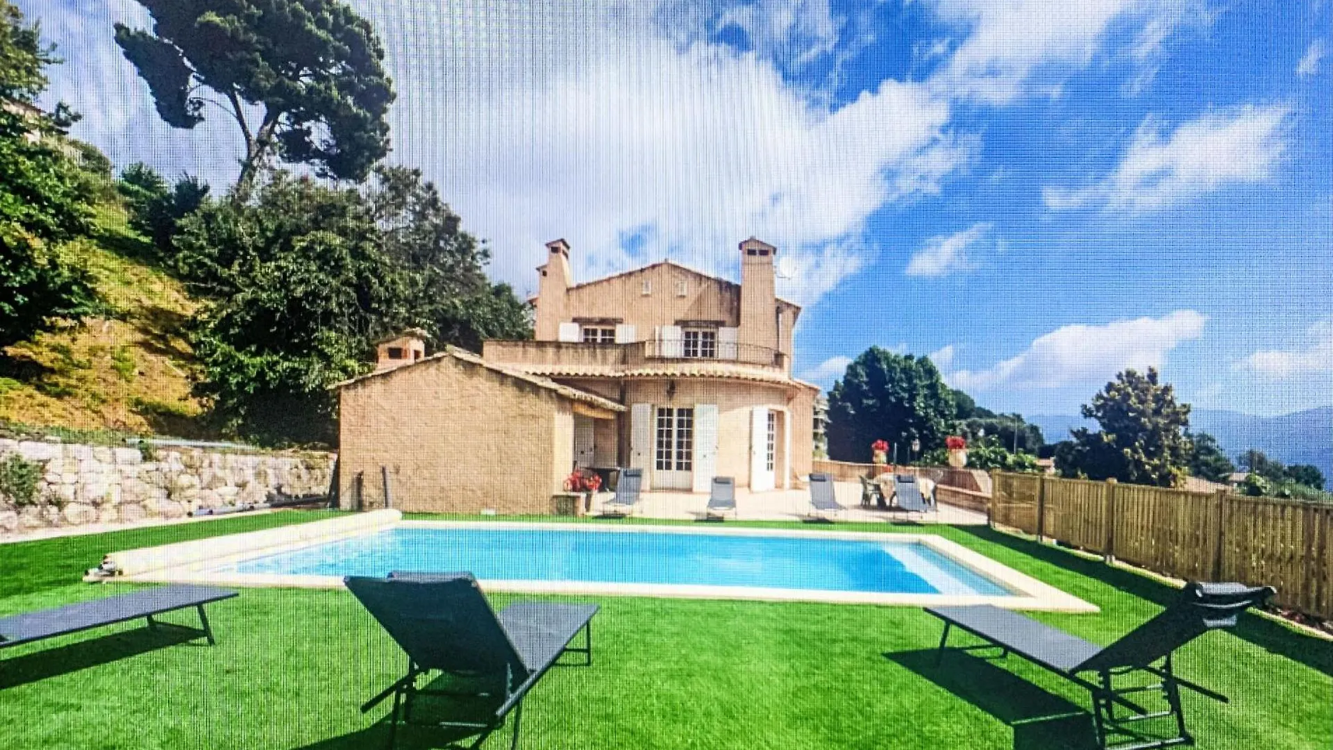 Holiday Home Le Mas De Gattieres By Interhome