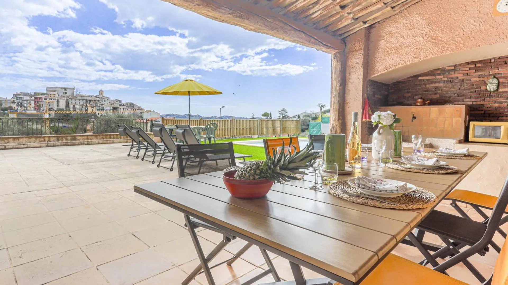 Holiday Home Le Mas De Gattieres By Interhome France