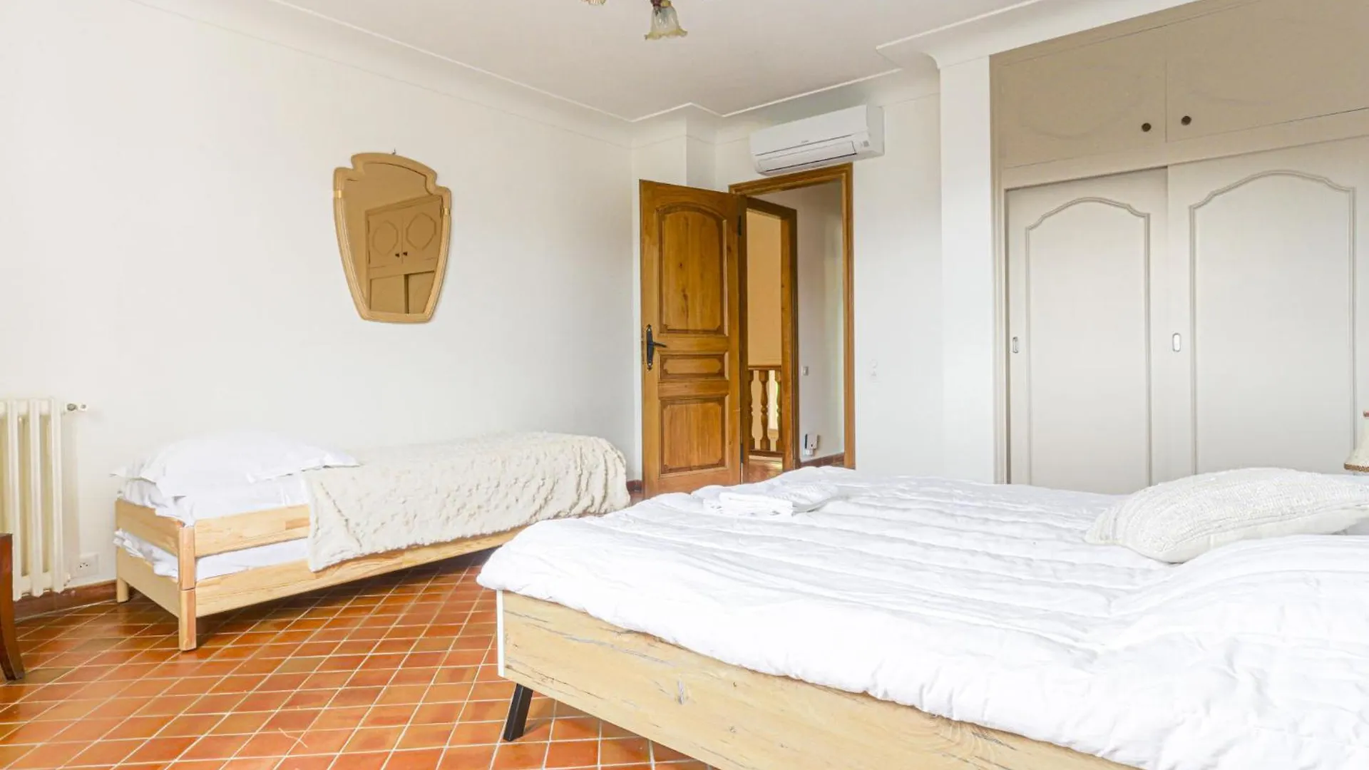 Holiday Home Le Mas De Gattieres By Interhome